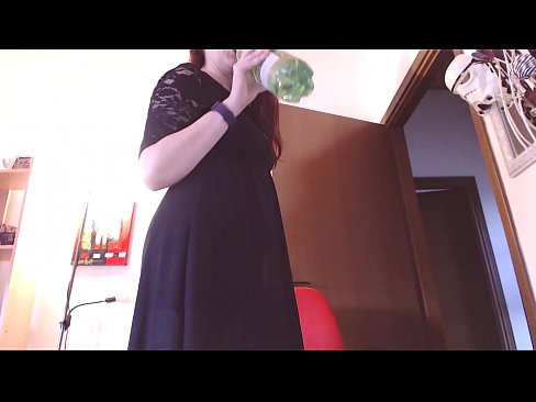 ❤️ Undirgefinn þræll sem elskar óhreinar og girnilegar nærbuxur neyðist til að fróa sér eftir að hafa horft á þetta myndband! Kynlíf á is.yourxxxvideos.ru ❌❤
