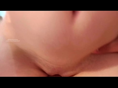❤️ Svaf í herbergi systur minnar og þannig vaknaði ég Kynlíf á is.yourxxxvideos.ru ❌❤