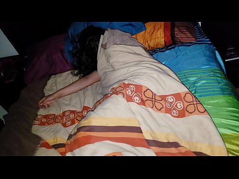 ❤️ Stjúpsonur að skamma unga stjúpmóður sína á meðan hún sefur. Kynlíf á is.yourxxxvideos.ru ❌❤